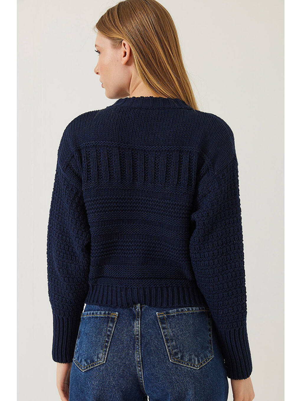 Lacivert Kadın Düğmeli Desenli Triko Hırka-5