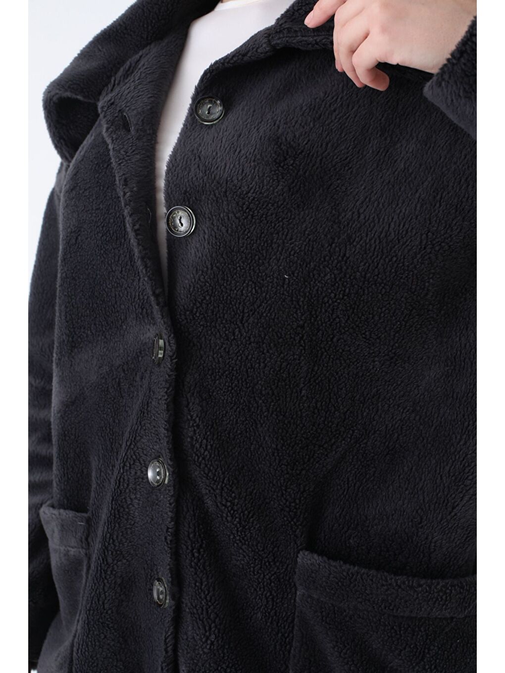 Kadın Antrasit Oversize Uzun Kollu Cepli Yakalı Düğmeli Pelüş Hırka Ceket-3