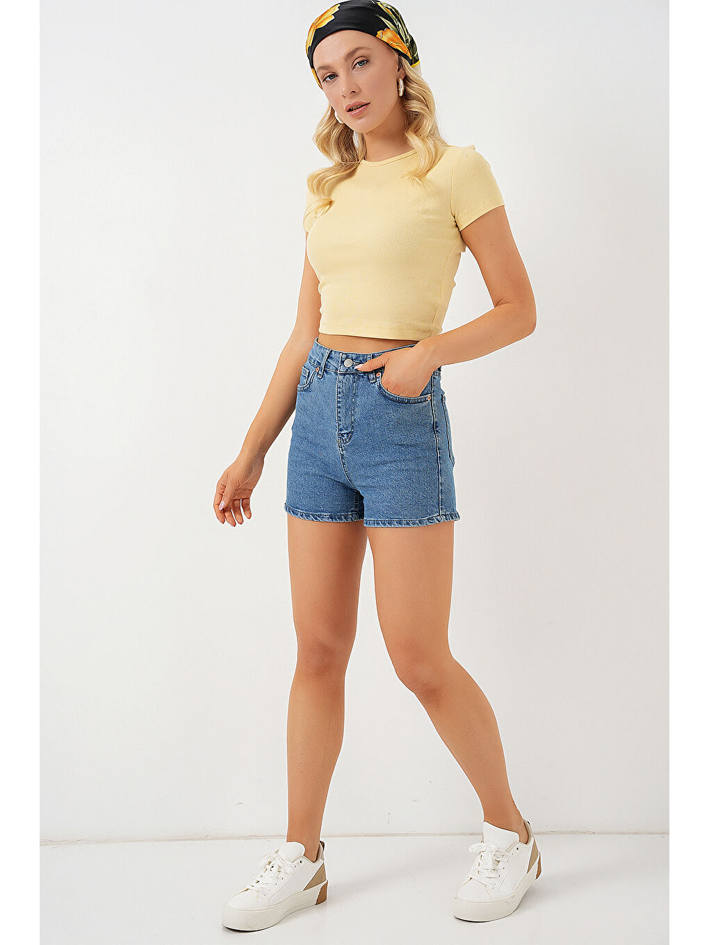 Kadın Kısa Jean Şort 5339   Lacivert-1