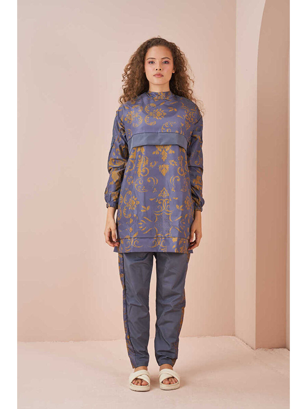 Çini Desen Tesettür Mayo Kısa Gri-3