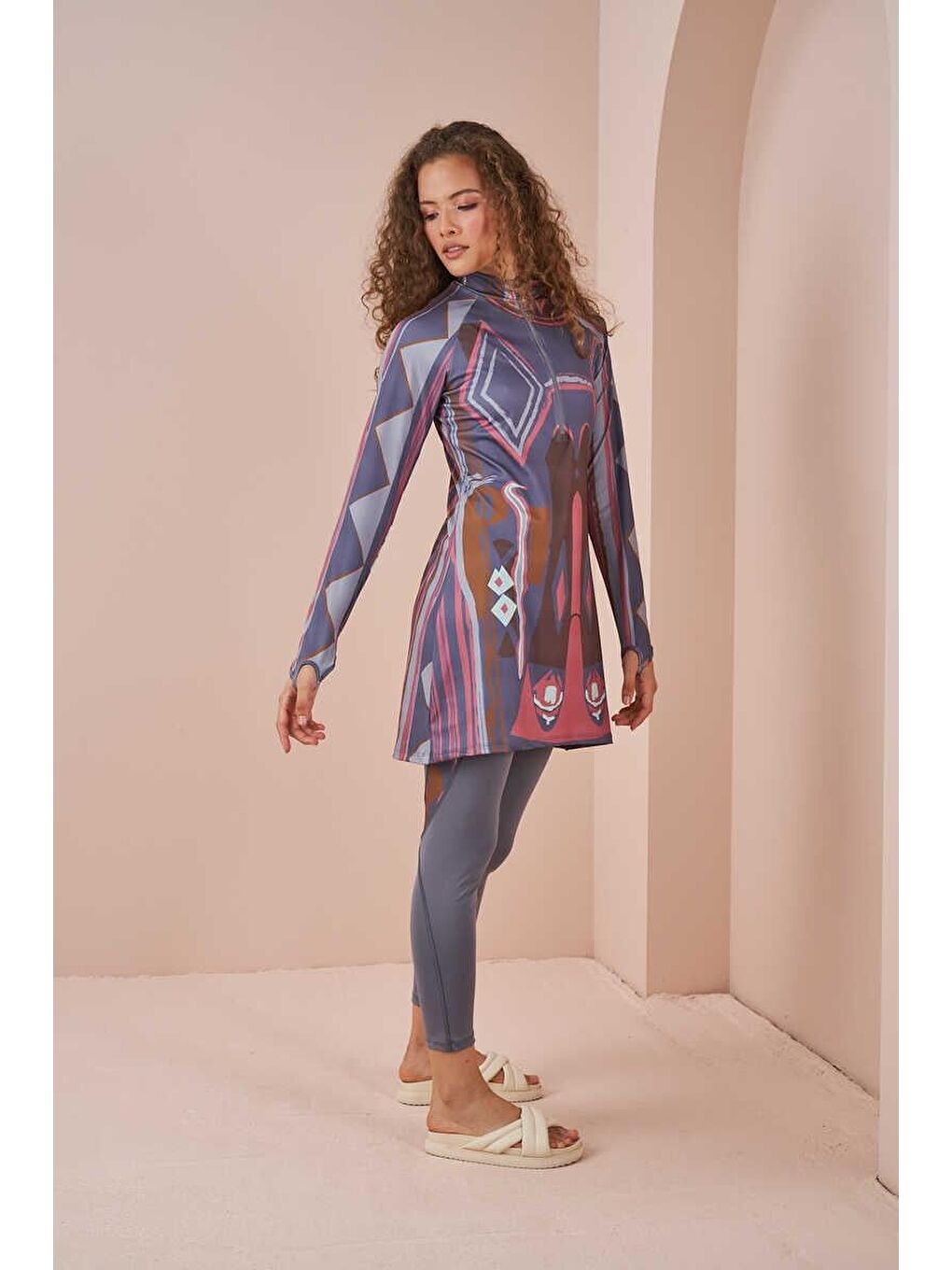 Etnik Performans Tesettür Mayo Takımı Gri-1