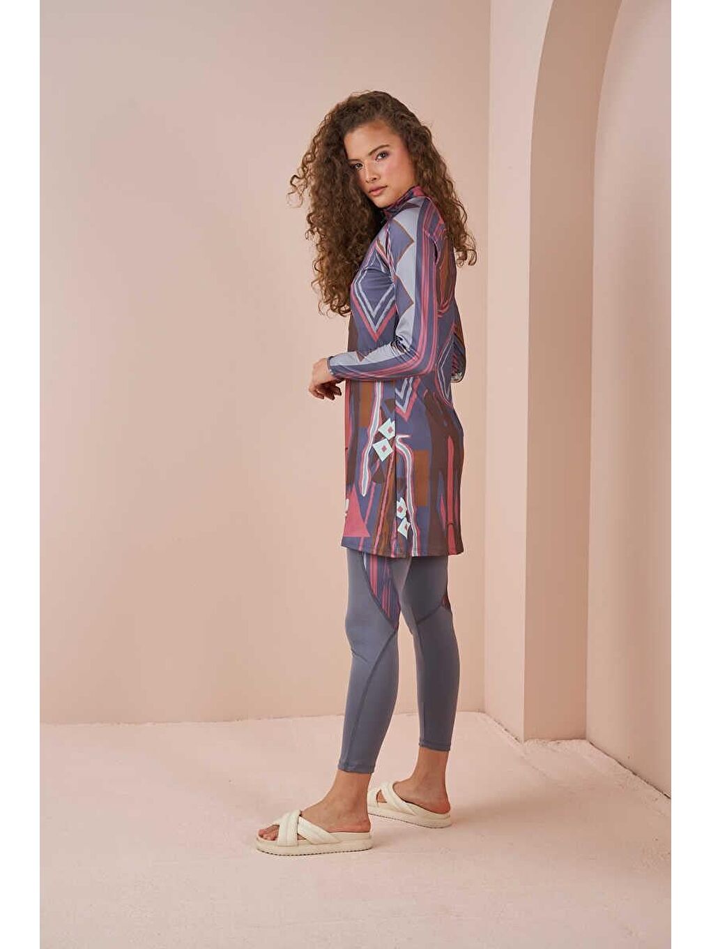 Etnik Performans Tesettür Mayo Takımı Gri-3