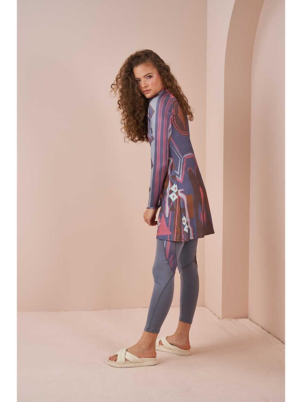 Etnik Performans Tesettür Mayo Takımı Gri-4