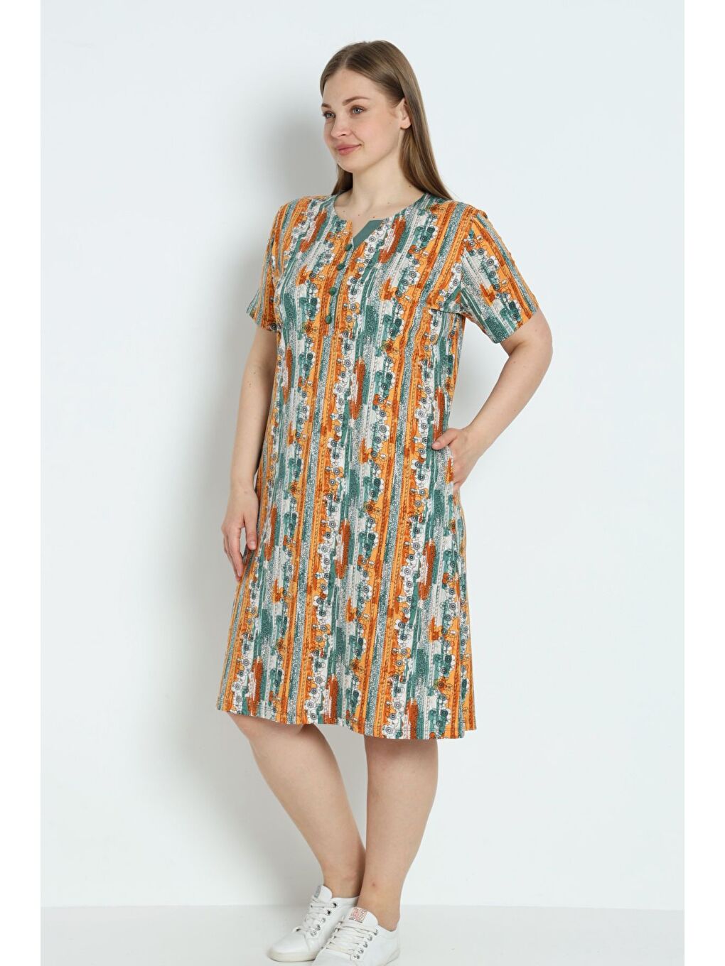 Turuncu Kadın Büyük Beden Desenli Cepli Düğmeli Pamuklu Elbise-1