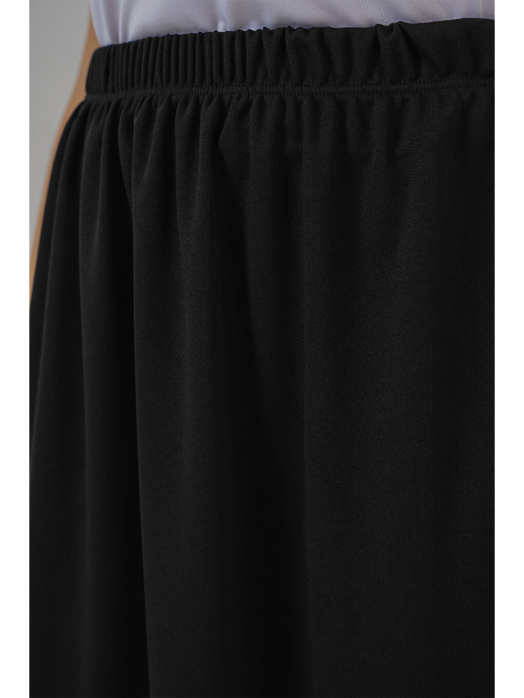 8039 Uzun Etek Astarı Jüpon - Siyah-5