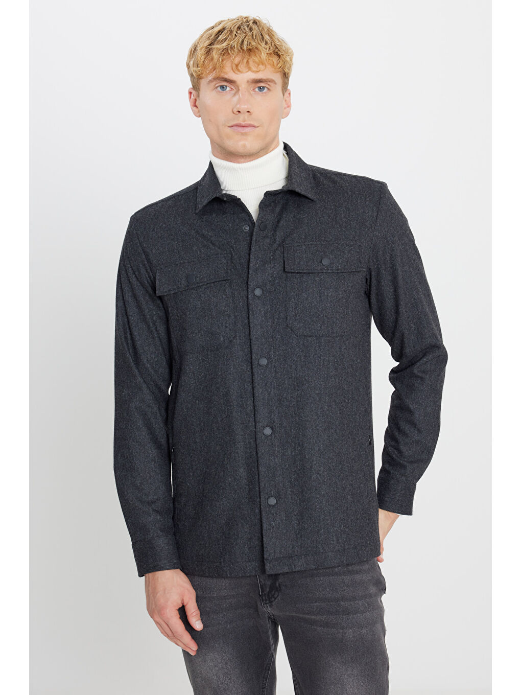 Erkek Antrasit Yünlü Relax Fit Rahat Kesim Gömlek Yaka Diagonal Desenli Çift Ceketli Takım