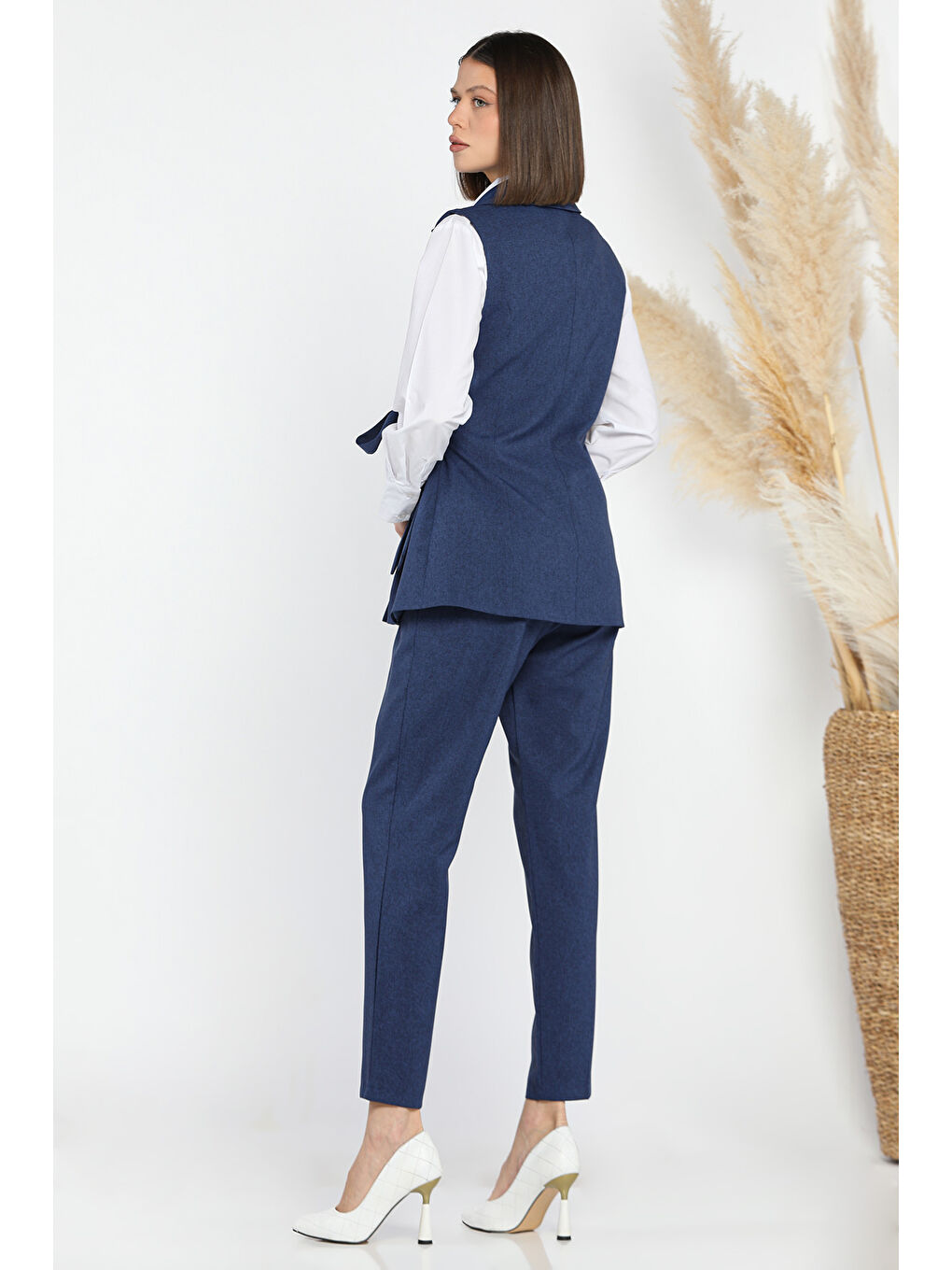 Lacivert Kadın Broş Detaylı Yelek Pantolon İkili Takım-2