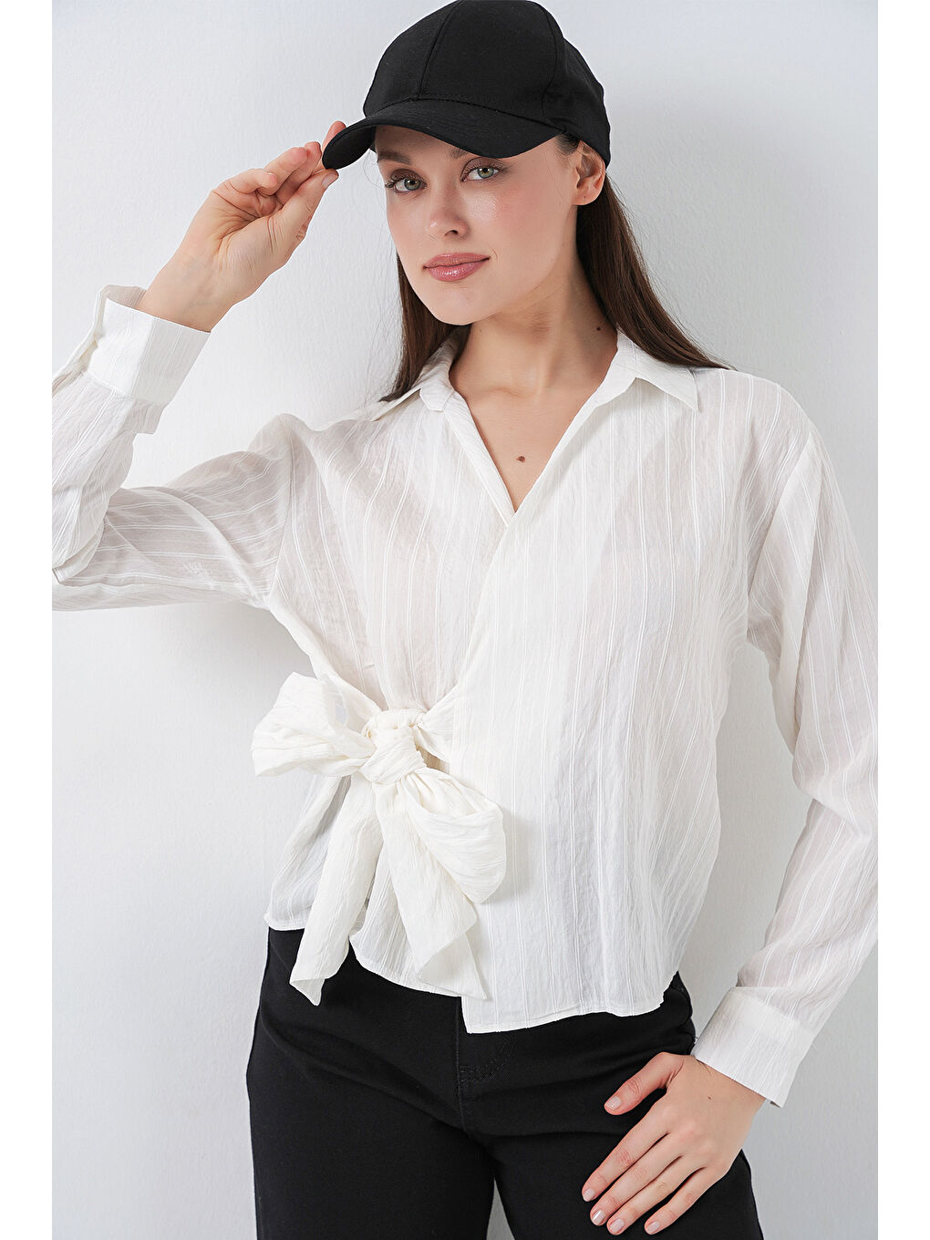 Kadın Önü Bağlamalı Çizgili Gömlek 20362 - Ekru