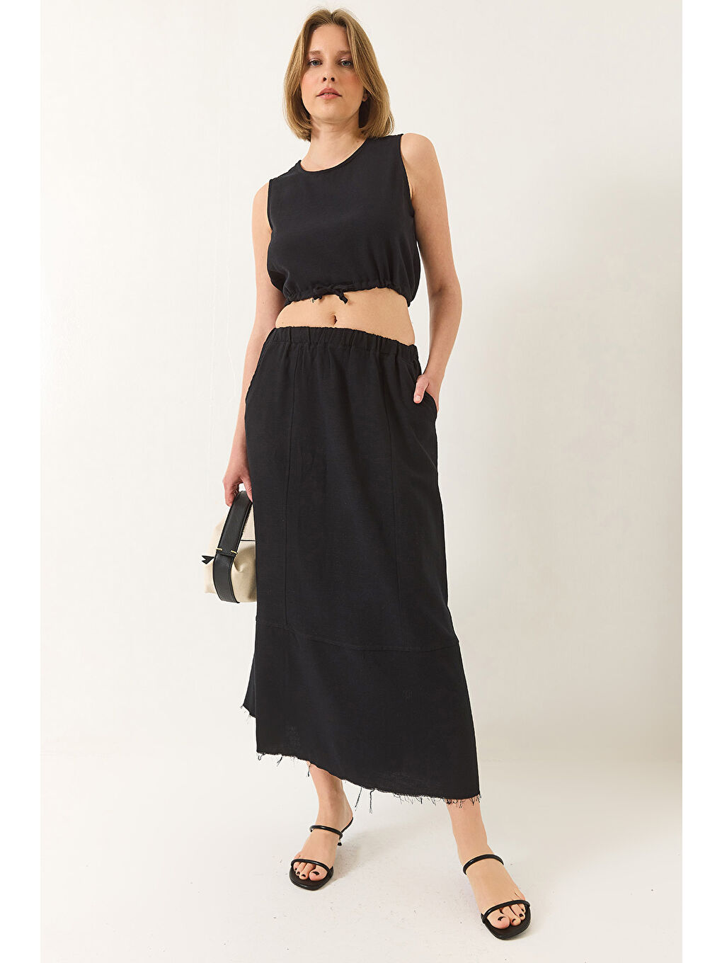 Siyah Kadın Keten Beli Bağlamalı Bluz Cep Detaylı Etek Alt-Üst Takım