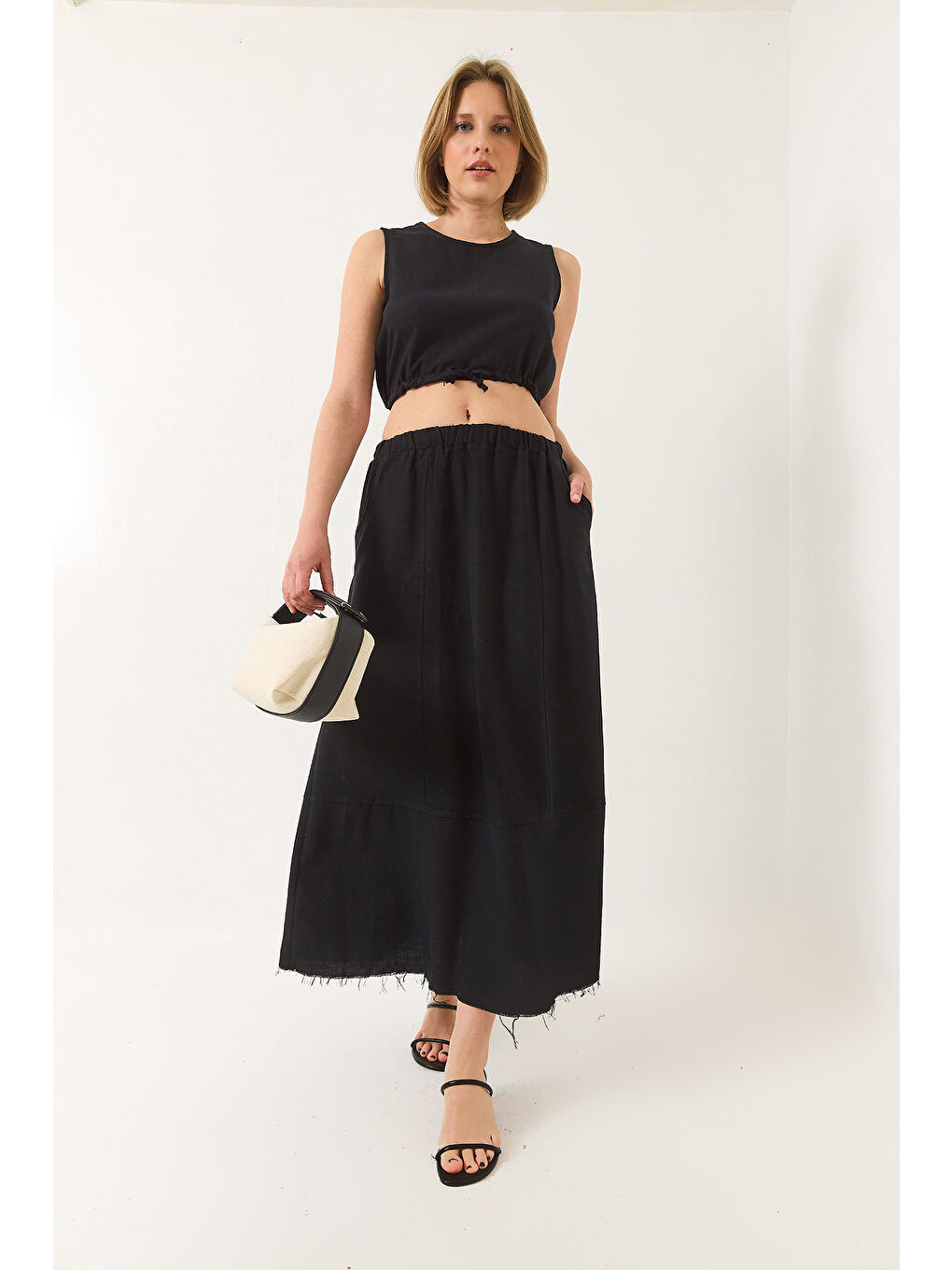 Siyah Kadın Keten Beli Bağlamalı Bluz Cep Detaylı Etek Alt-Üst Takım-1