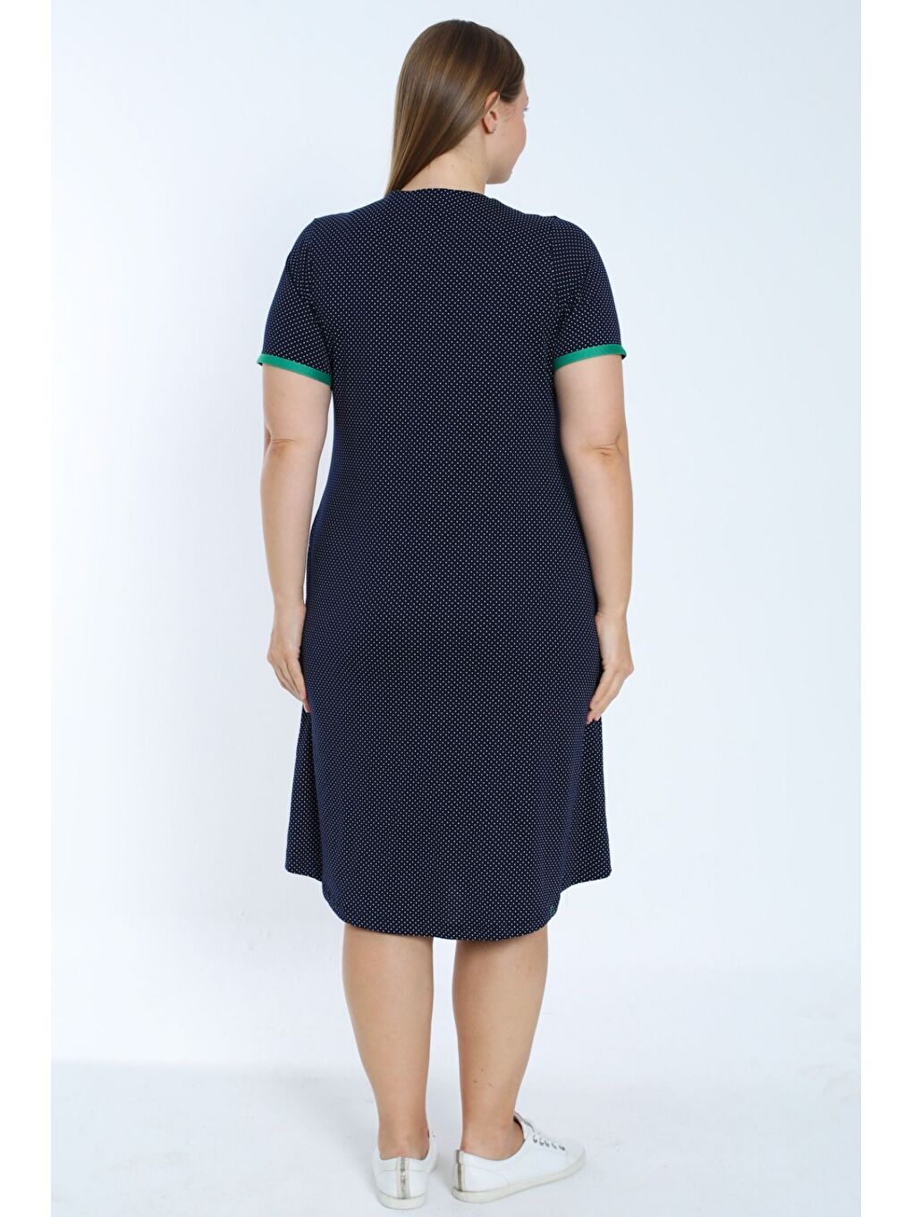 Kadın Lacivert Puantiyeli Biyeli Cepli Büyük Beden Kısa Kollu Pamuklu Elbise-5