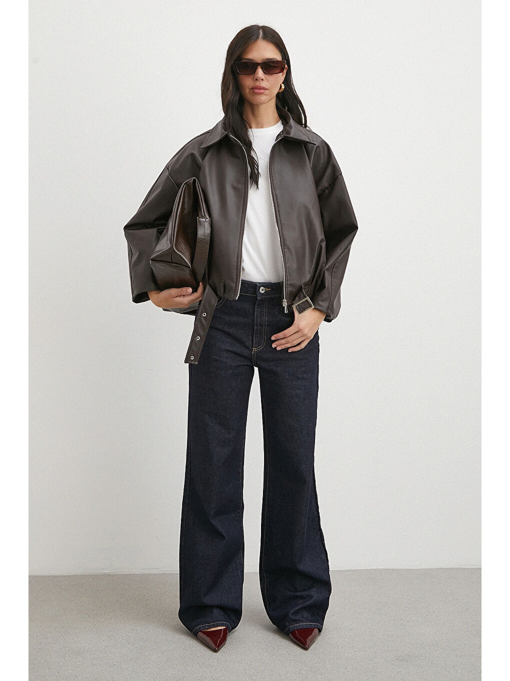 Karışık Yakalı Kemer Detaylı Deri Ceket Kahve-1