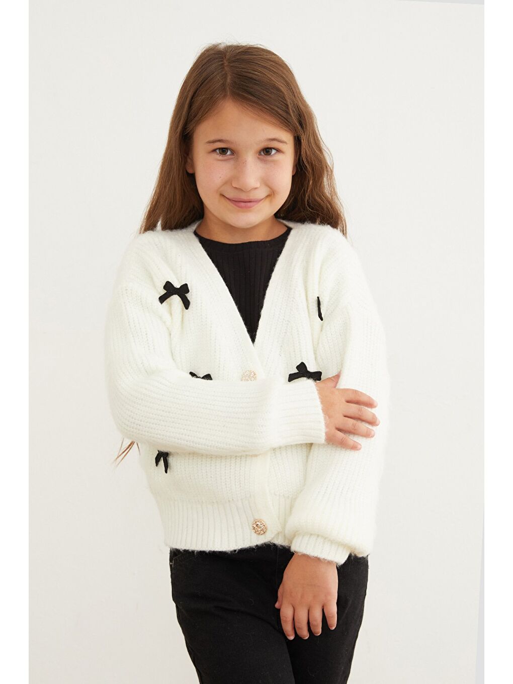 Ekru Kurdele Nakışlı Düğmeli Kız Çocuk Hırka-3