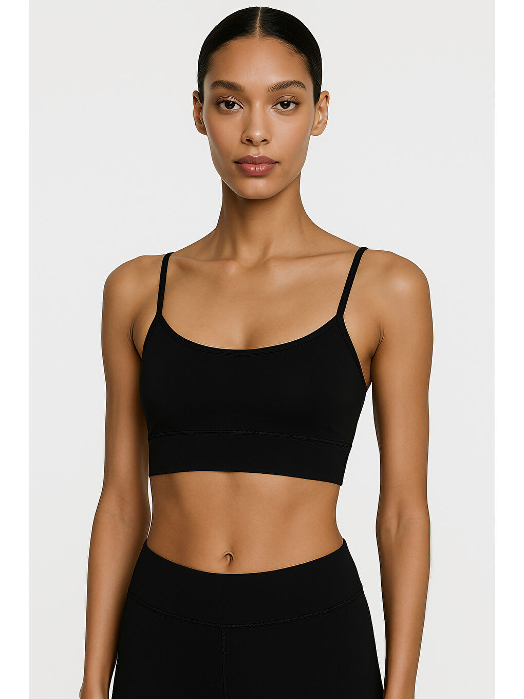 Siyah İnce Askılı Toparlayıcı Spor Büstiyer