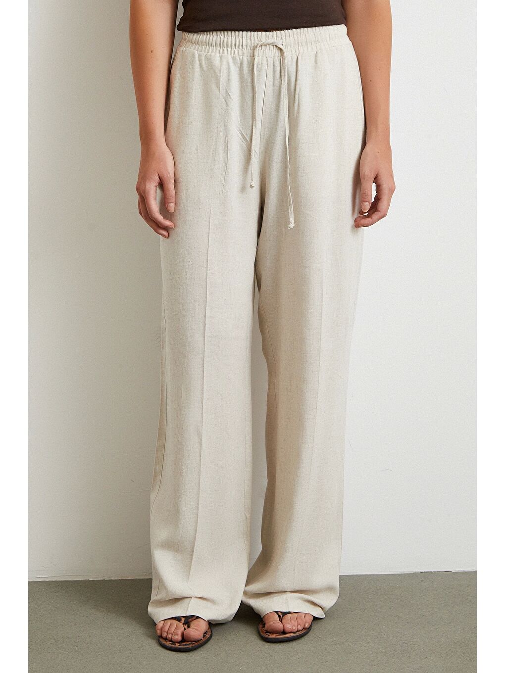 Beli Lastikli Boru Paça Pantolon Bej-4