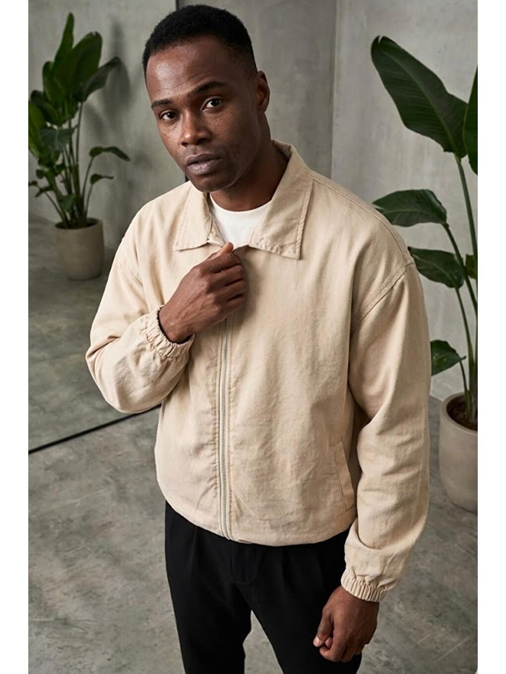 Bej Erkek Basic Gabardin Kumaş Fermuarlı Oversize Mevsimlik Polo Yaka Ceket-1