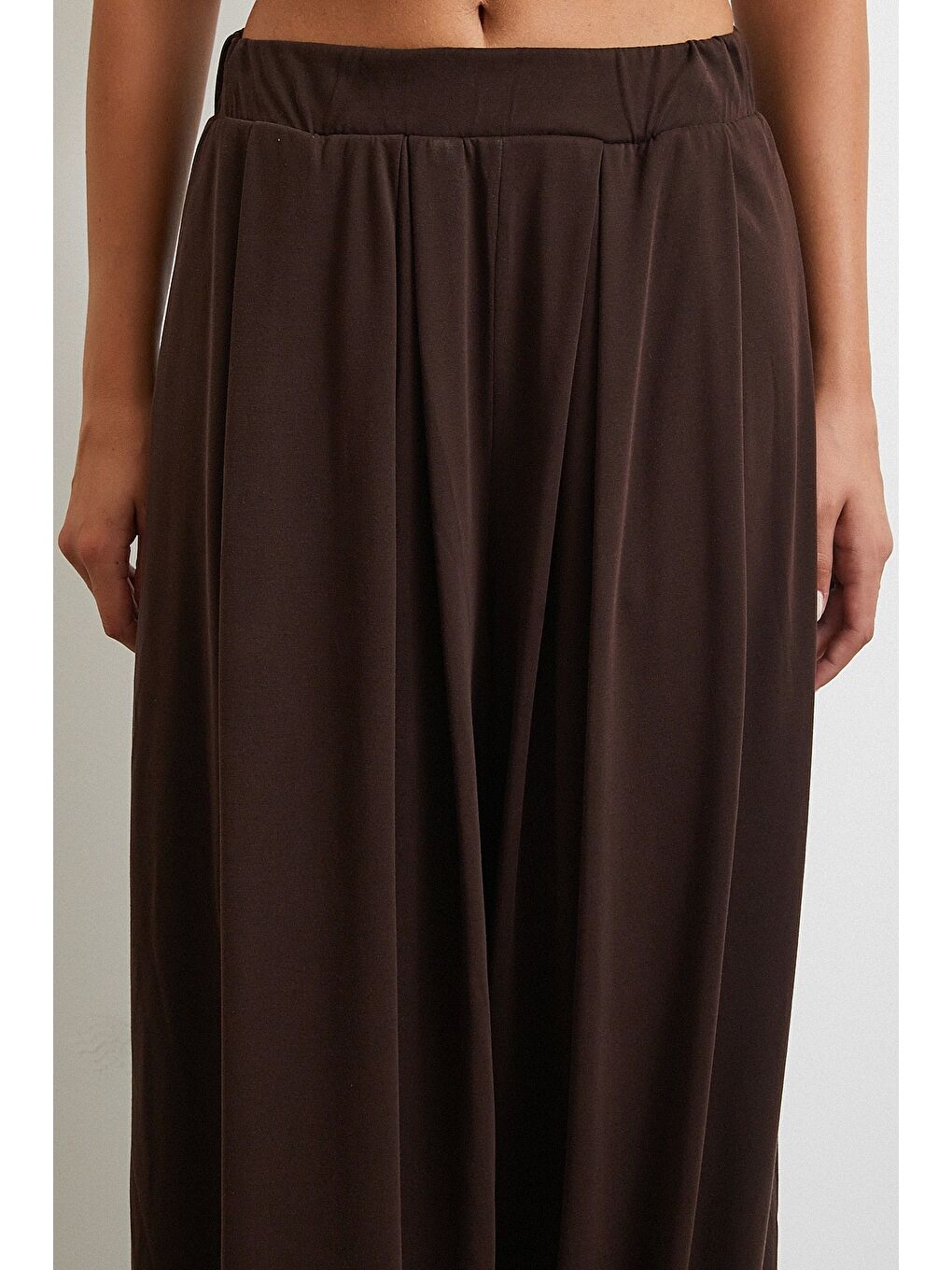 Karışık Paça Detaylı Şalvar Pantolon Kahve-4