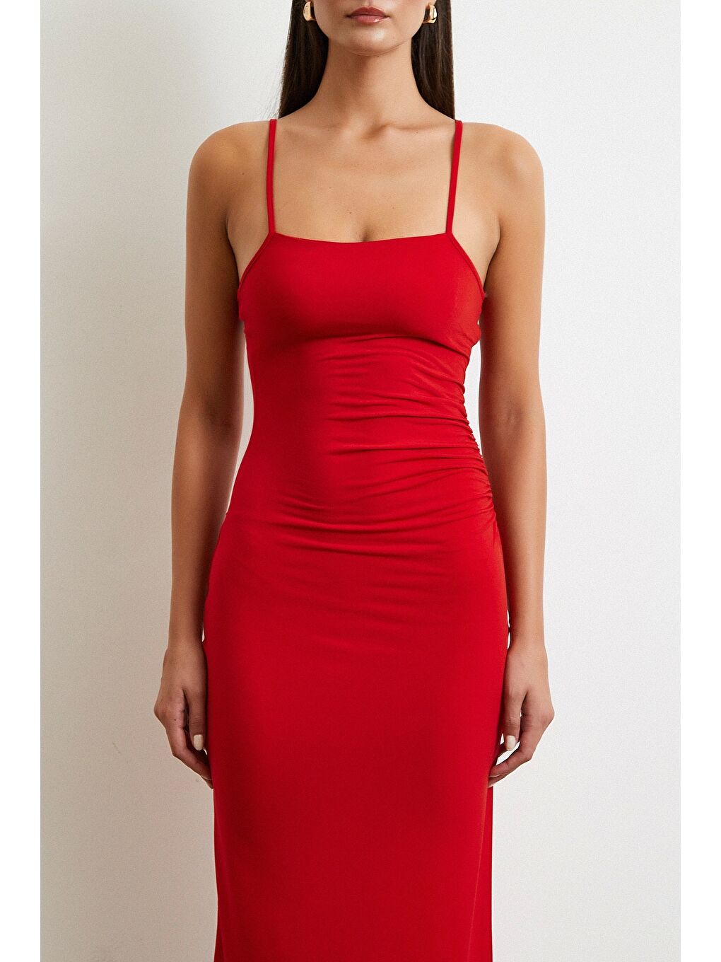 Yanı Büzgülü Askılı Elbise Yırtmaçlı Kırmızı-3