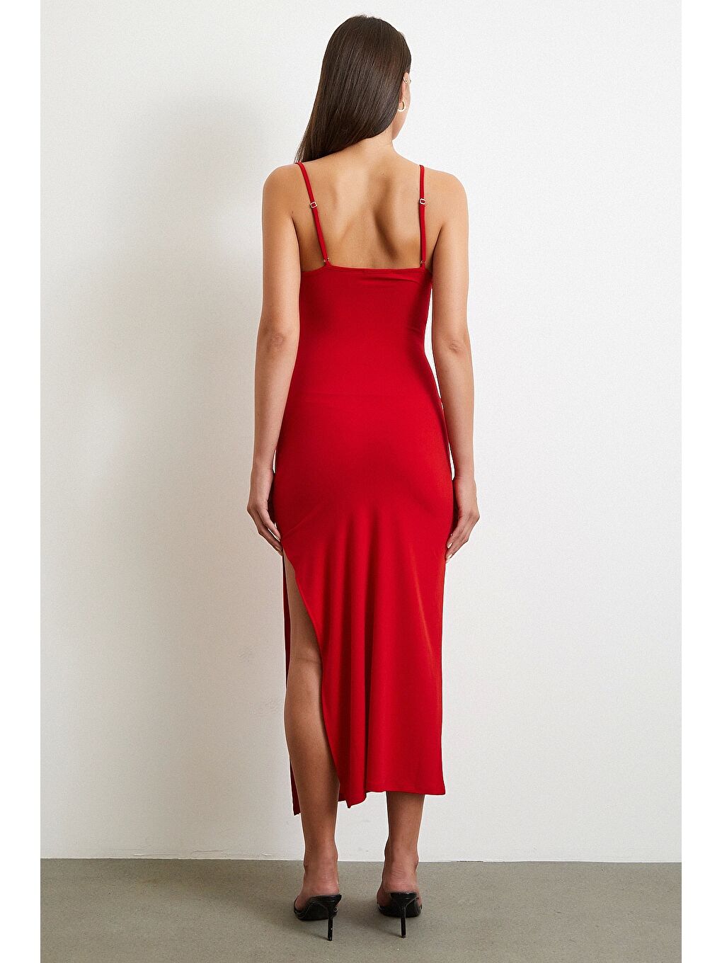 Yanı Büzgülü Askılı Elbise Yırtmaçlı Kırmızı-5
