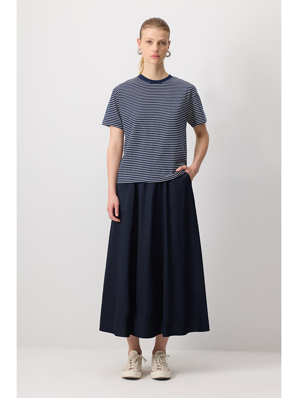 Lacivert %100 Pamuklu Çizgili Kısa Kollu T-Shırt