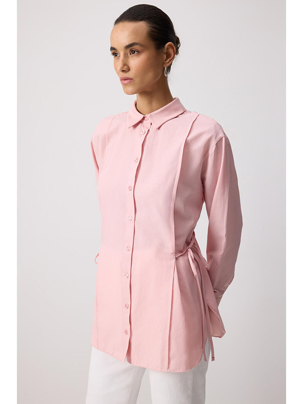 Pembe Bağcıklı Poplin Gömlek