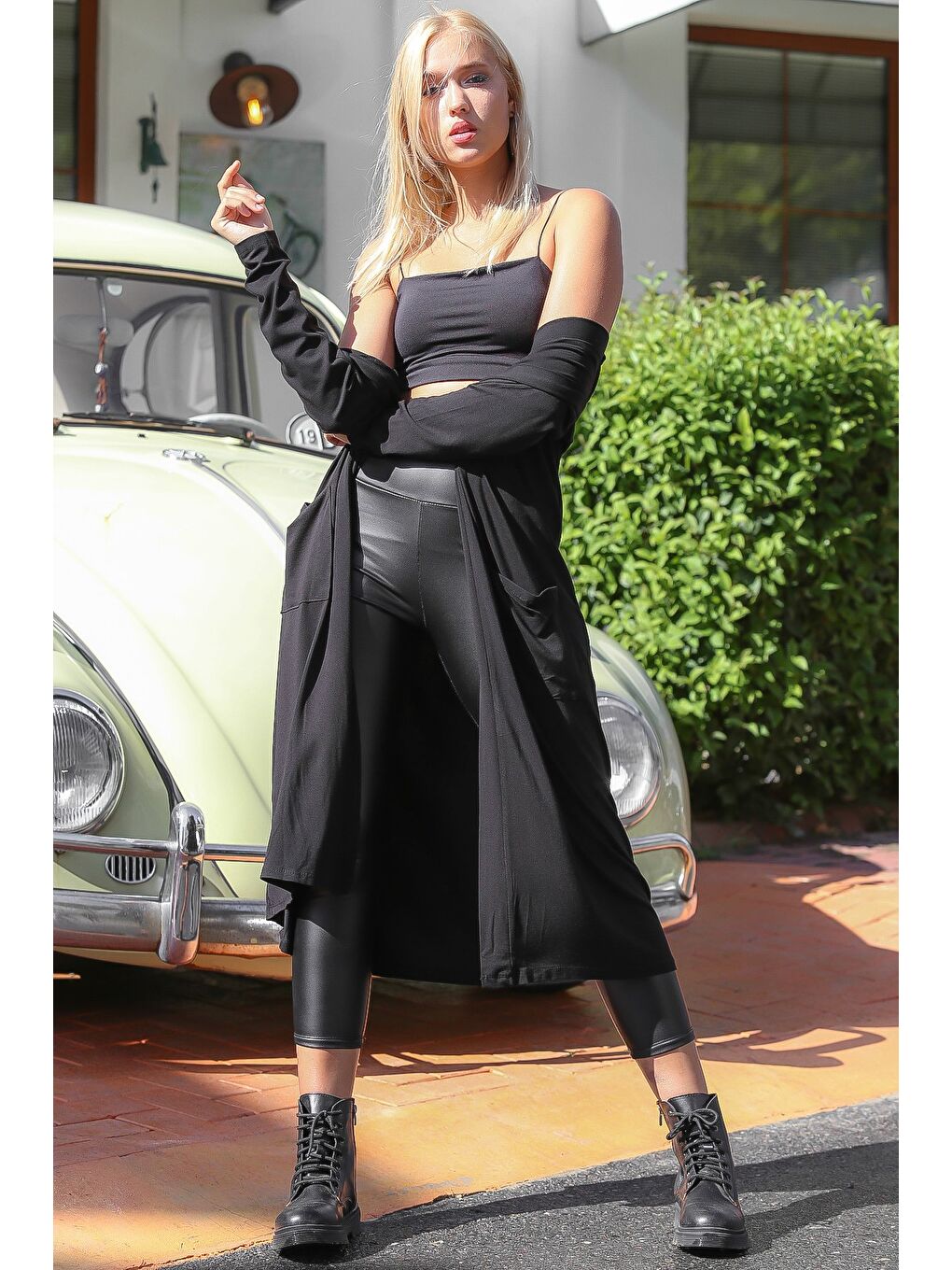 Kadın Siyah Cepli Oversize Ceket M10210100CE98967-6