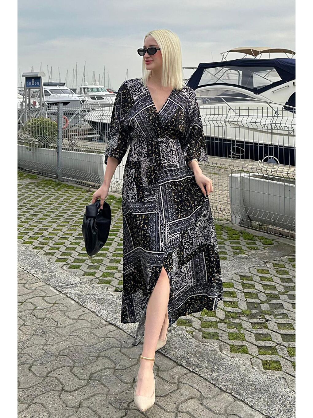 Siyah Desenli Yırtmaç Detaylı Uzun Elbise Mg2325-5