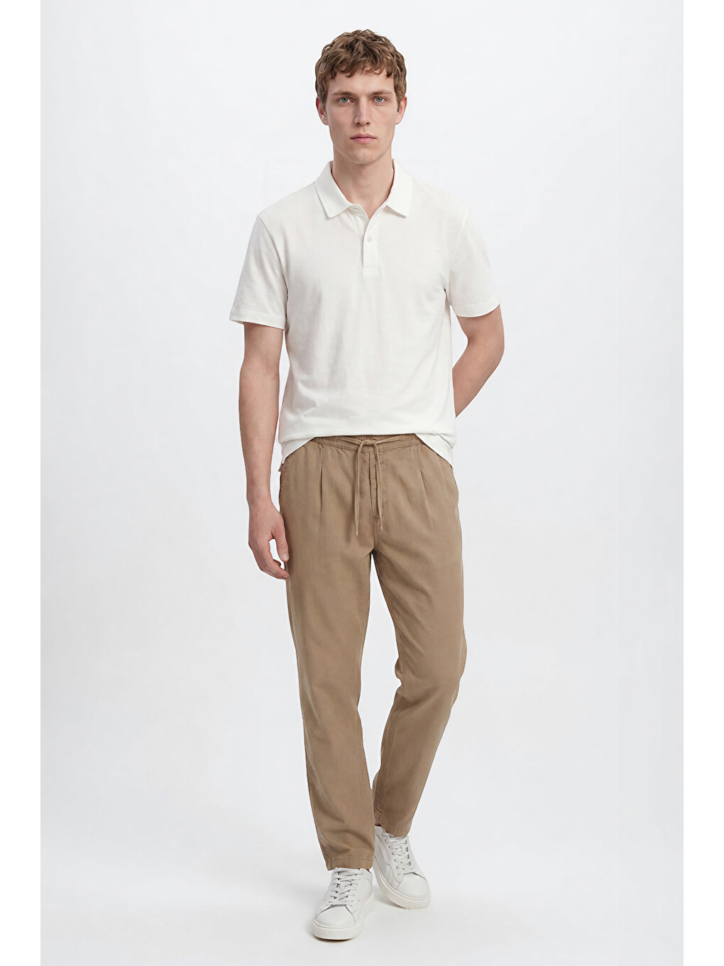 Kahverengi Regular Fit Normal Kesim Yumuşak Dokulu Siyah Pantolon-1