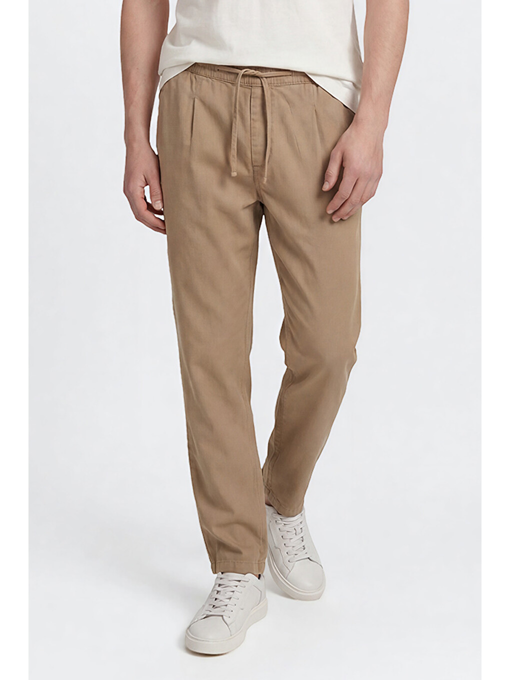 Kahverengi Regular Fit Normal Kesim Yumuşak Dokulu Siyah Pantolon-3