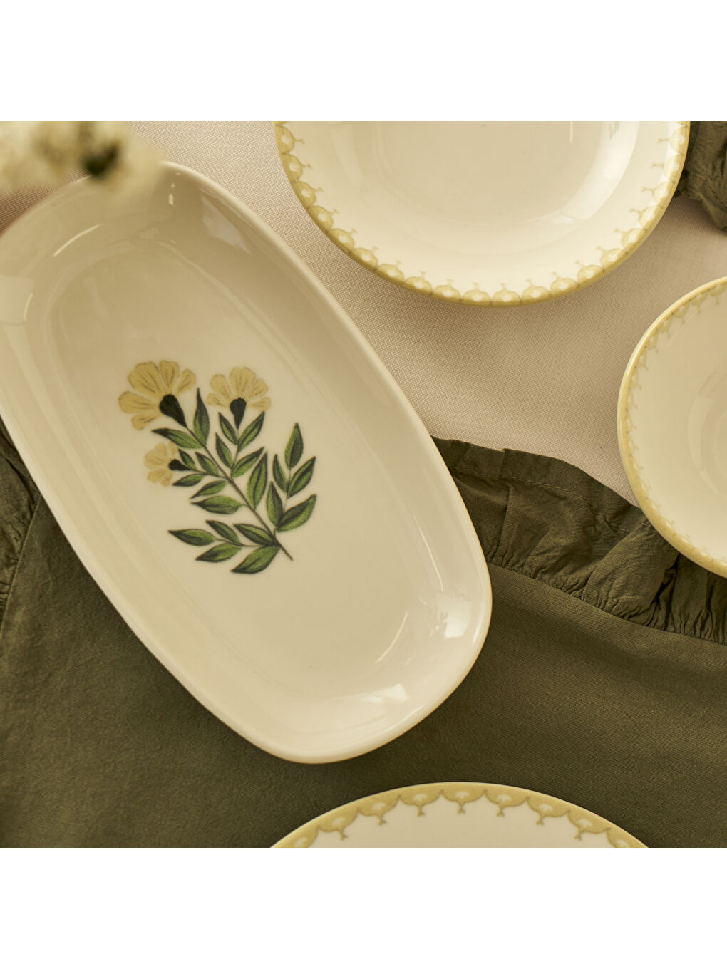 Karışık Lena Porselen 10 Parça 4 Kişilik Kahvaltı Takımı-4