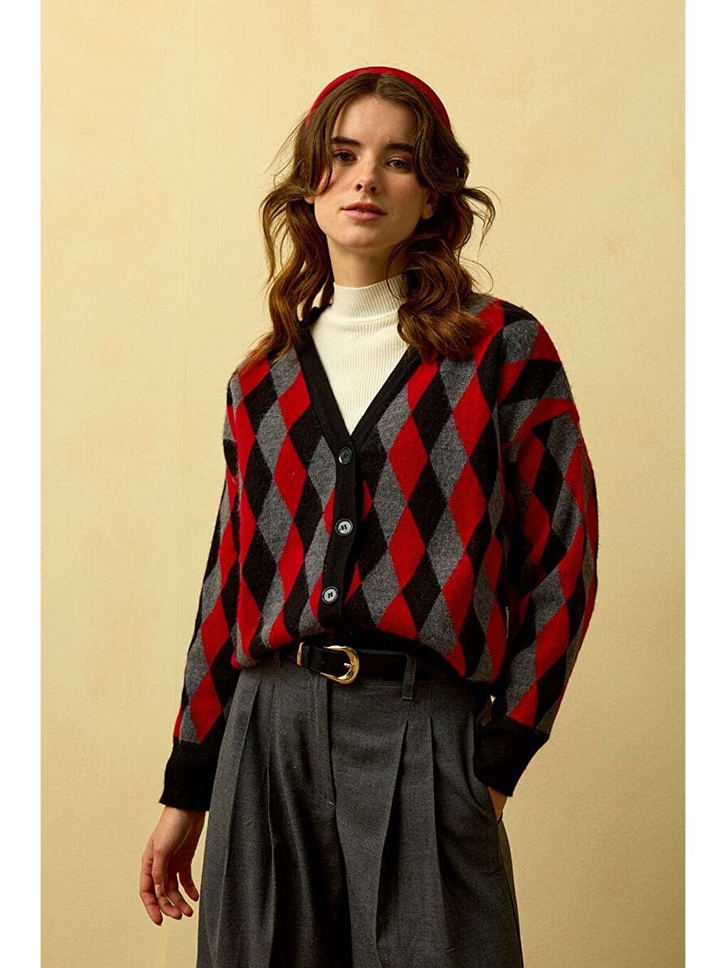 Kırmızı Baklava Desenli Triko Hırka-1