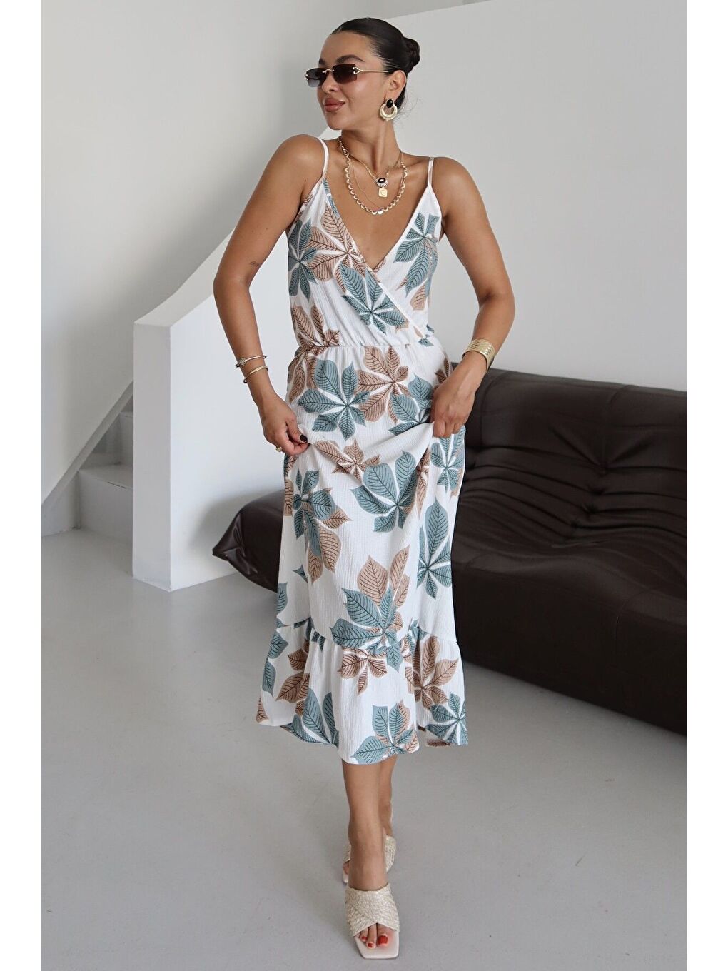 Mavi Kadın Turkuaz Çiçek Desenli Kruvaze Maxi Boy Askılı Krinkıl Elbise-6