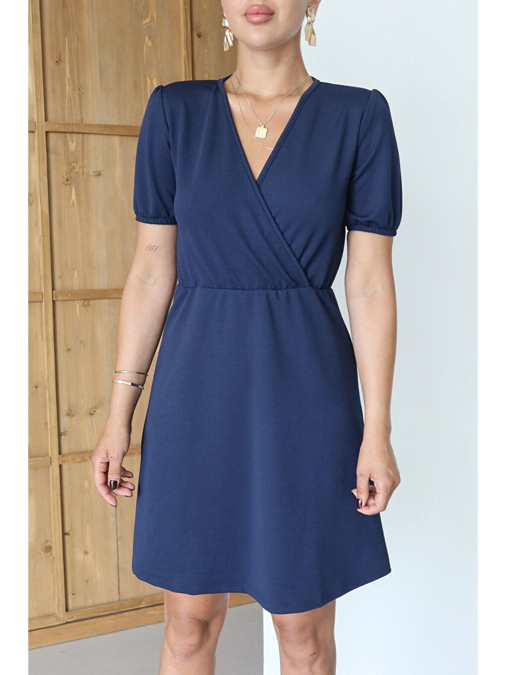 Kadın Lacivert Kısa Kollu Kruvaze Yaka Mini Elbise-1