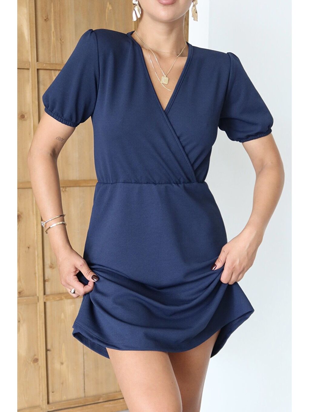Kadın Lacivert Kısa Kollu Kruvaze Yaka Mini Elbise-2