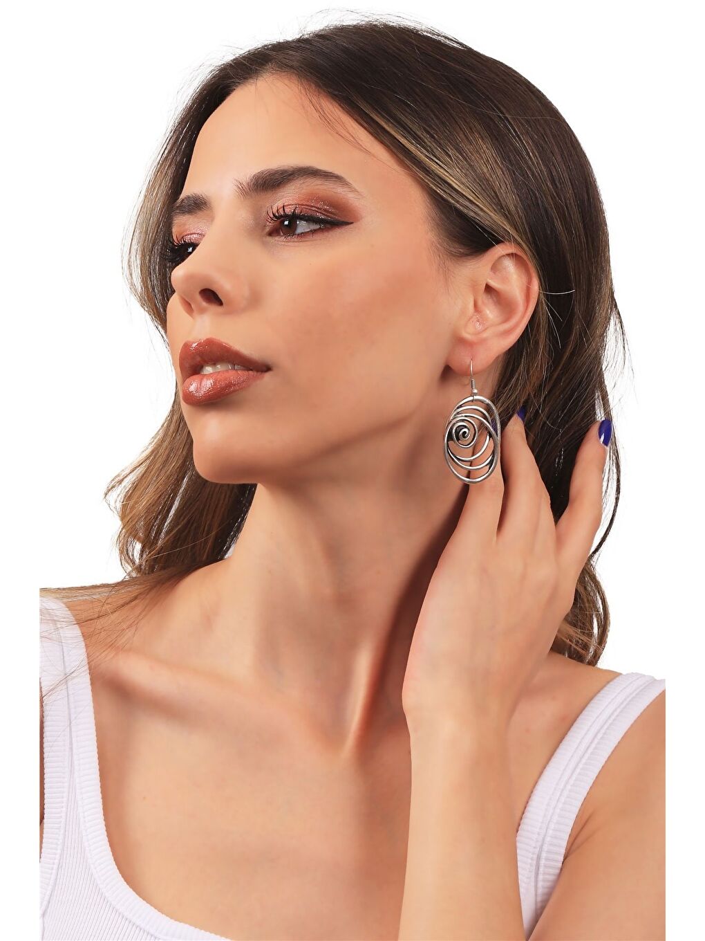 Gri Kadın Antik Gümüş Kaplama Sallantılı Model Gül Formlu Küpe-2