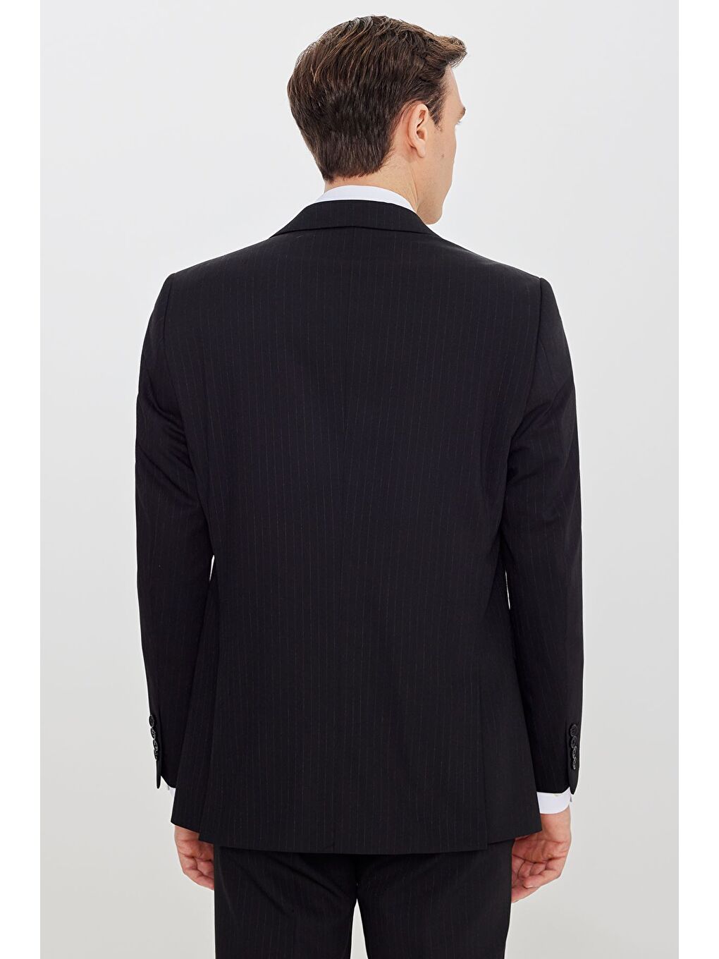 Erkek Siyah-Gri Slim Fit Kırlangıç Yaka Çizgili Kapak Cepli Esnek Takım Elbise-5