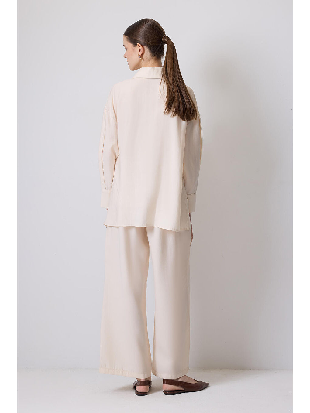 Bej Bağlamalı Gömlek Pantolon Takım-3