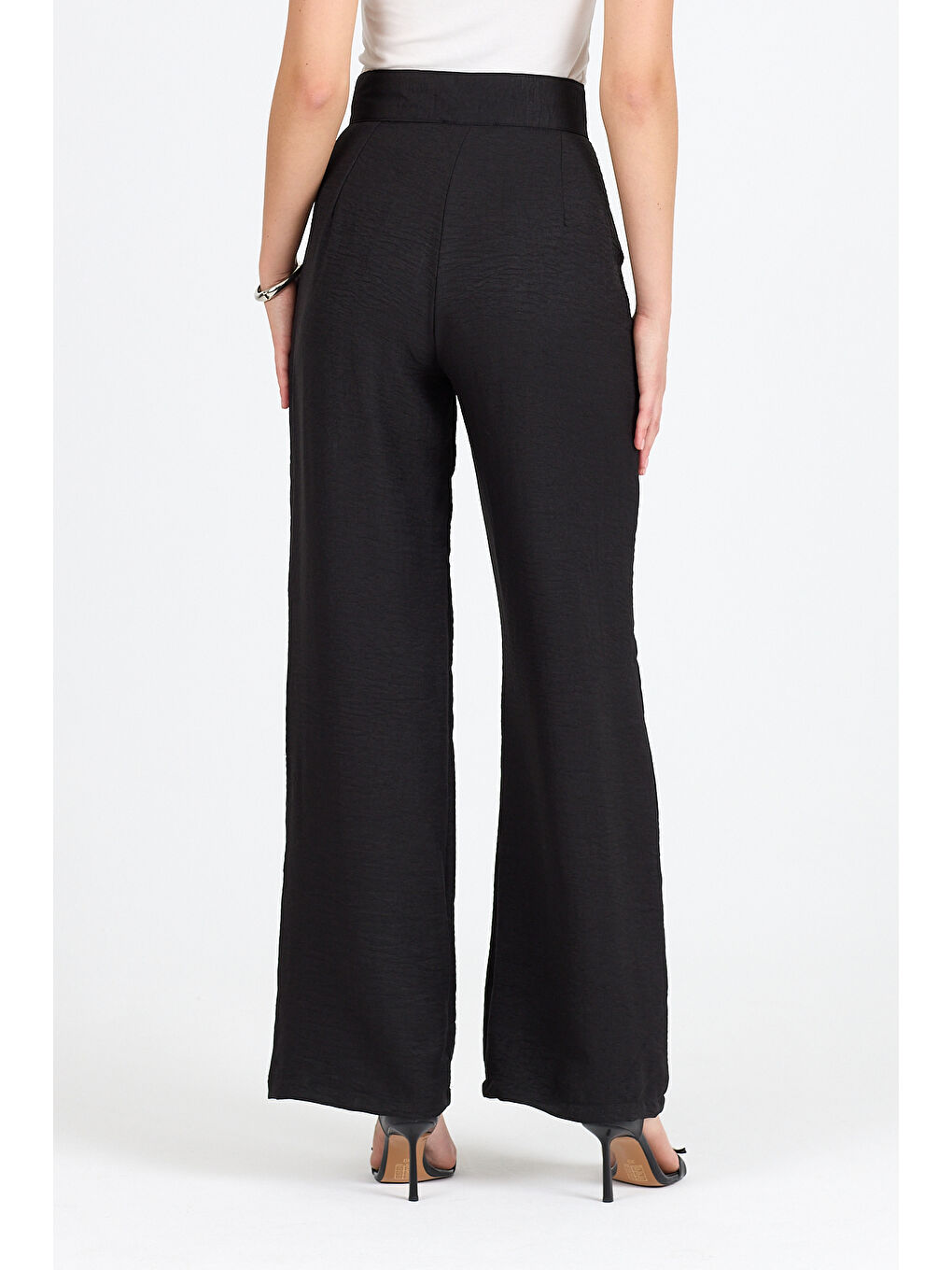 Siyah Kadın Kemer Detaylı Plazo Pantolon 7060-3