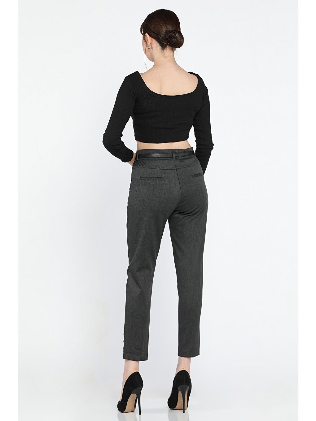 Antrasit Büyük Beden Taş Detaylı Kemerli Kadın Kumaş Pantolon-2