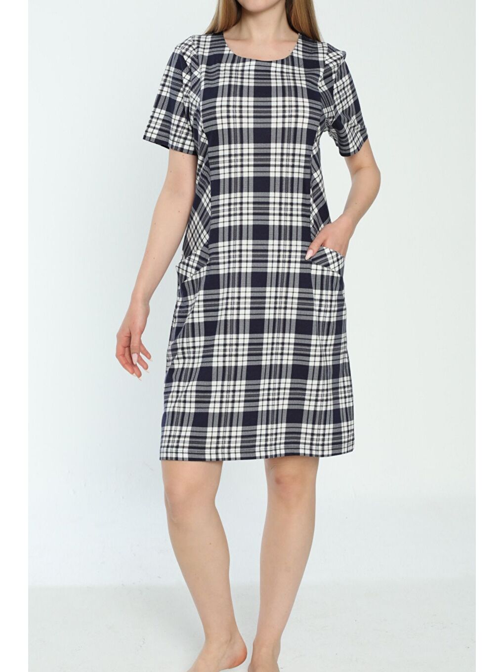 Gri Kadın Ekose Desenli Kısa Kollu Cepli Elbise-2