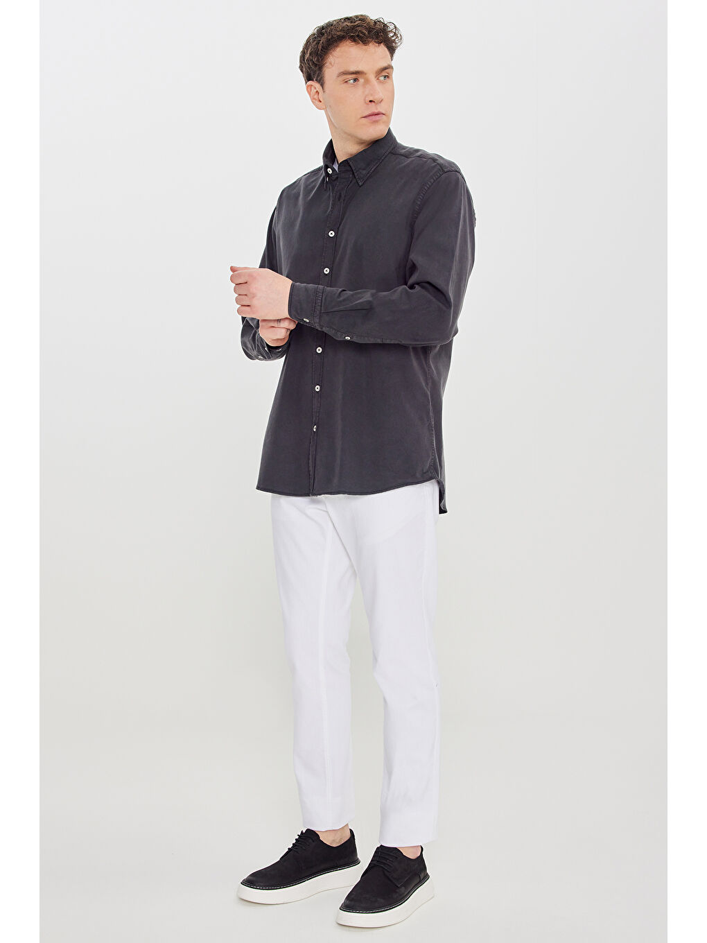 Erkek Antrasit Pamuklu Comfort Fit Rahat Kesim Gizli Düğme Yaka Gömlek-1