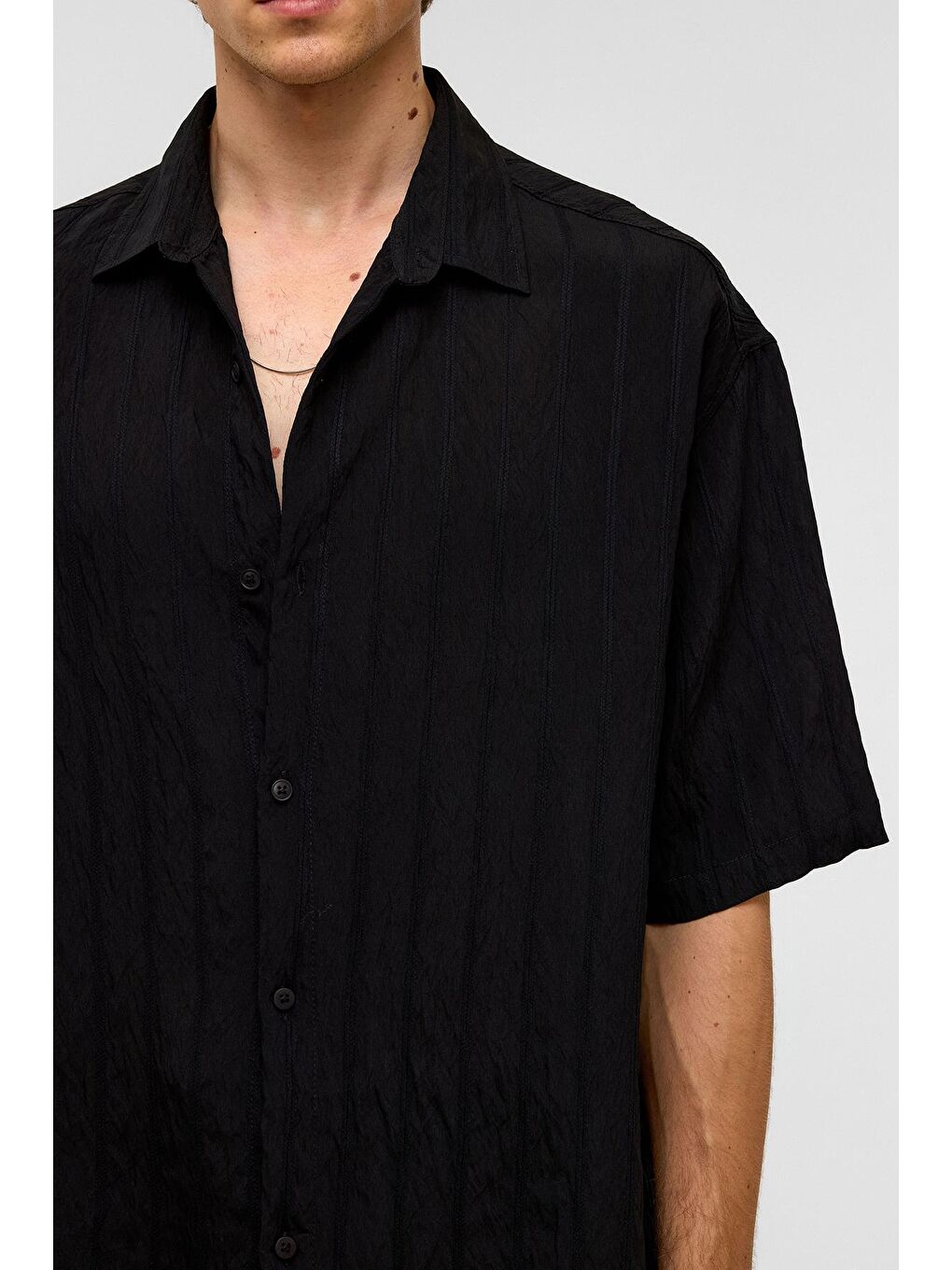 Oversize Çizgili Kısa Kollu Modal Kumaş Gömlek Siyah-3