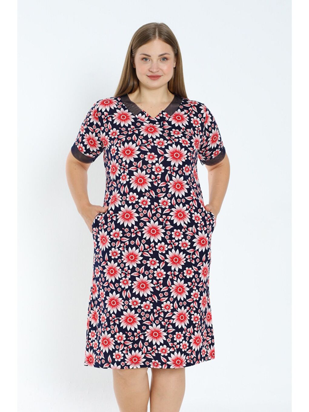 Kırmızı Desenli Tül Detaylı Kısa Kollu Cepli Büyük Beden Pamuklu Elbise