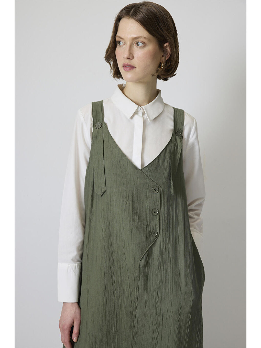 Yeşil Düğme Detaylı Jile-1