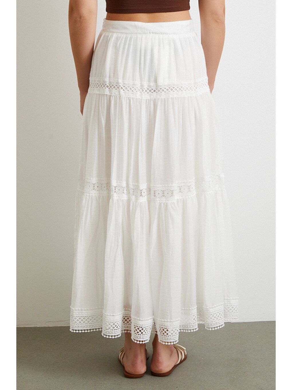 Dantelli Maxi Etek Beyaz-4