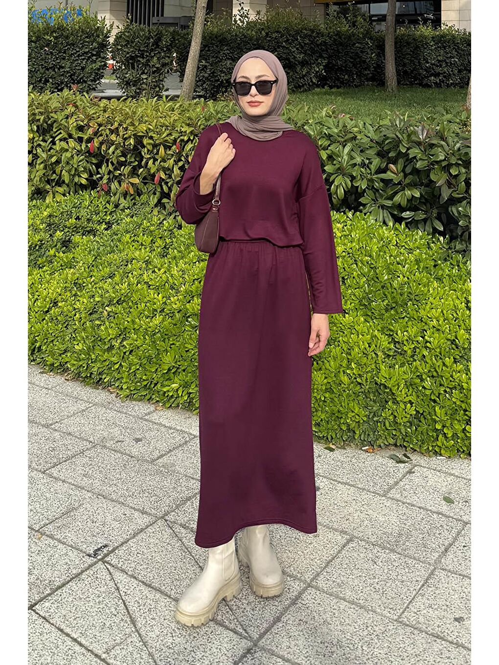 Kristal Etekli Takım Mürdüm