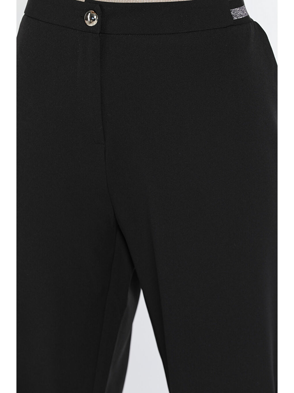 Siyah Büyük Beden Bel Lastikli Kadın Kumaş Pantolon-2