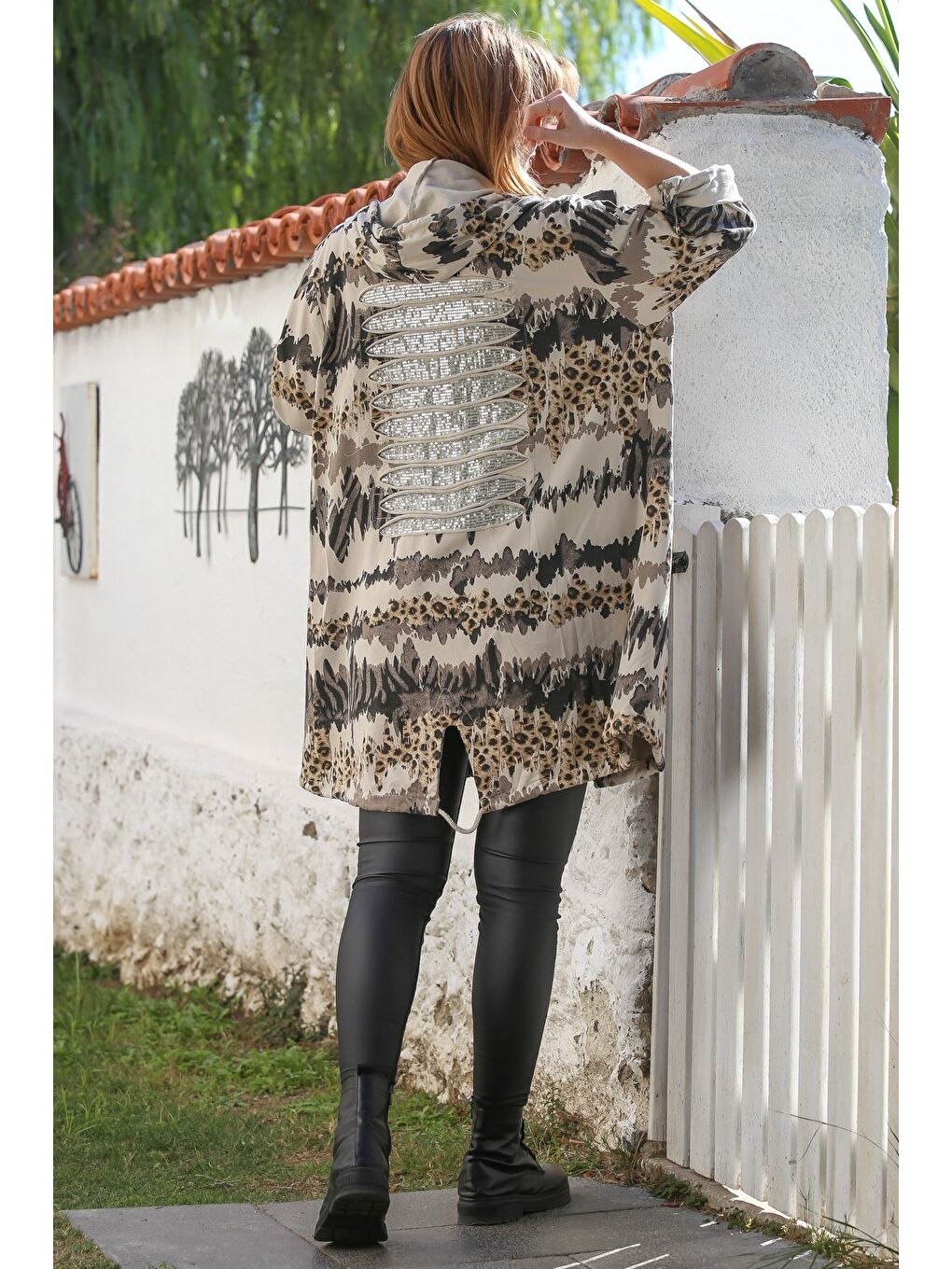 İtalyan Bej-Antrasit Kapüşonlu Düğmeli Uzun Kollu Leopar Desen Cepli İnce Casual Dokuma Ceket 88 72-7