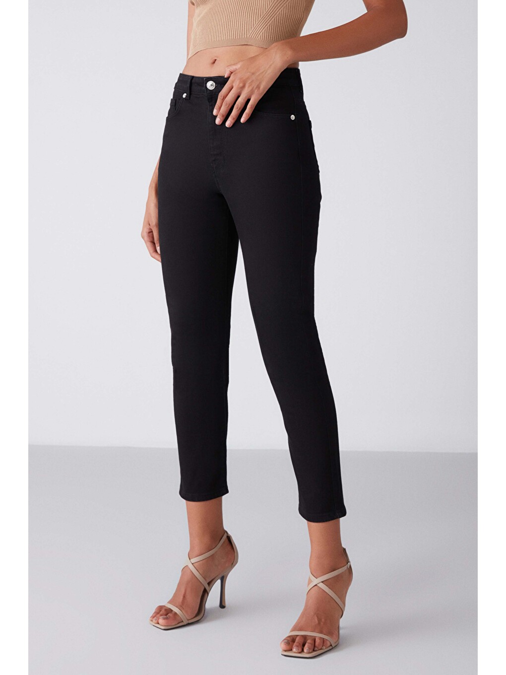 Gına Kadın Skinny Fit Dar Paça Normal Bel Organik Pamuk Comfort Dokuma 5 Cepli Siyah Jeans-4