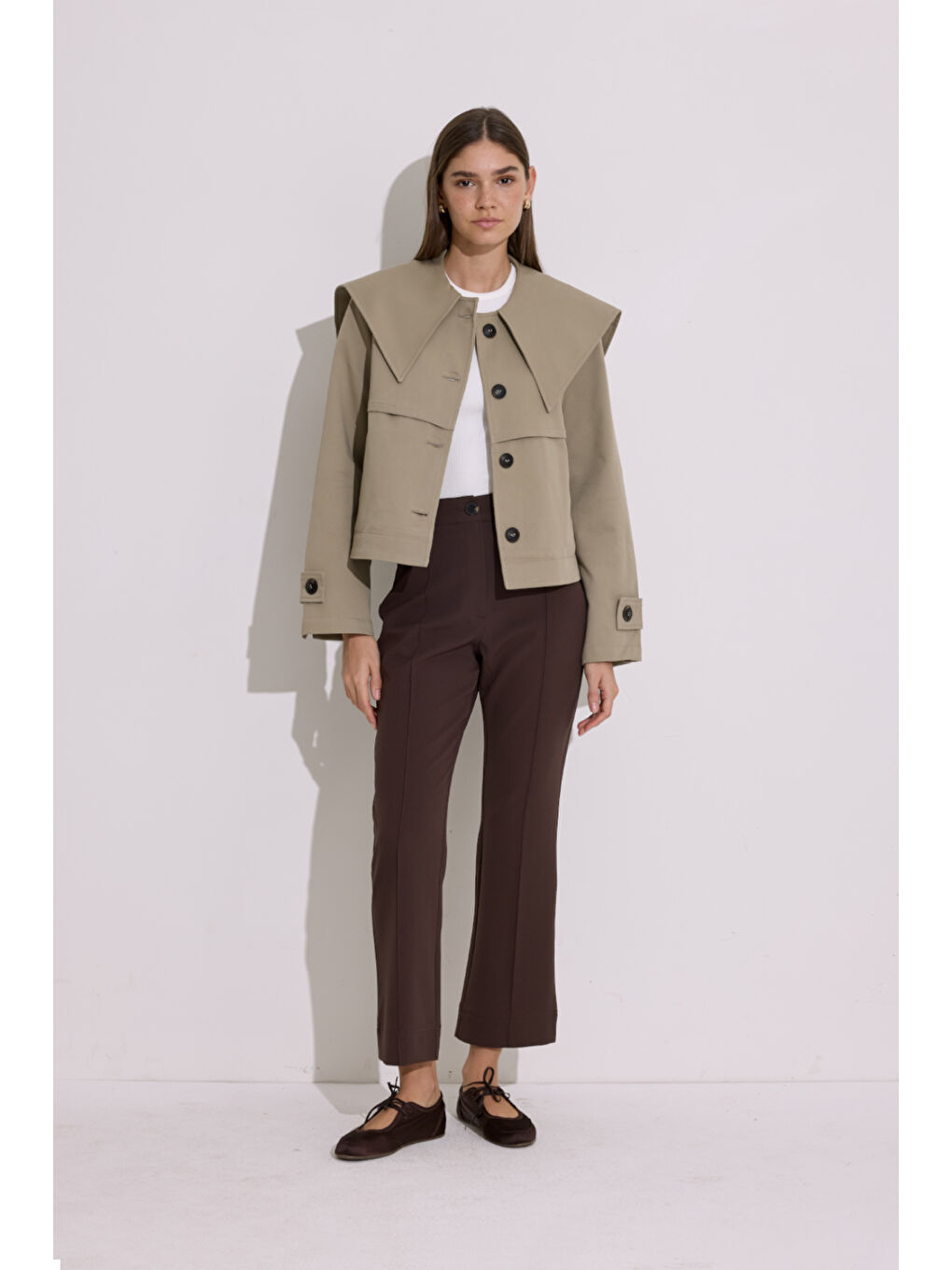 Geniş Yaka Kısa Trençkot Yeşil-2